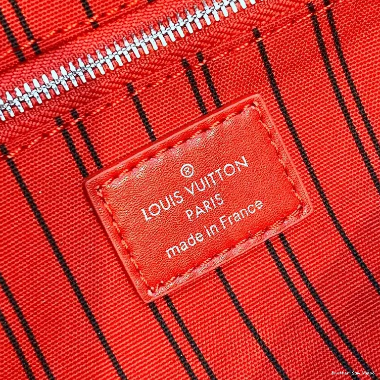 Brother Sam Yupoo Bags LV 2410YA0126 0808